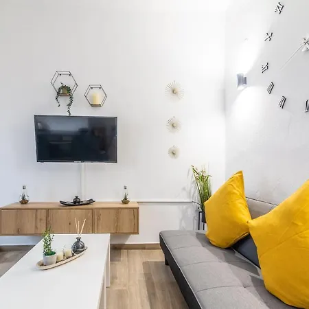 Elegant Apartment For Friends & Couples Candia Esterno foto